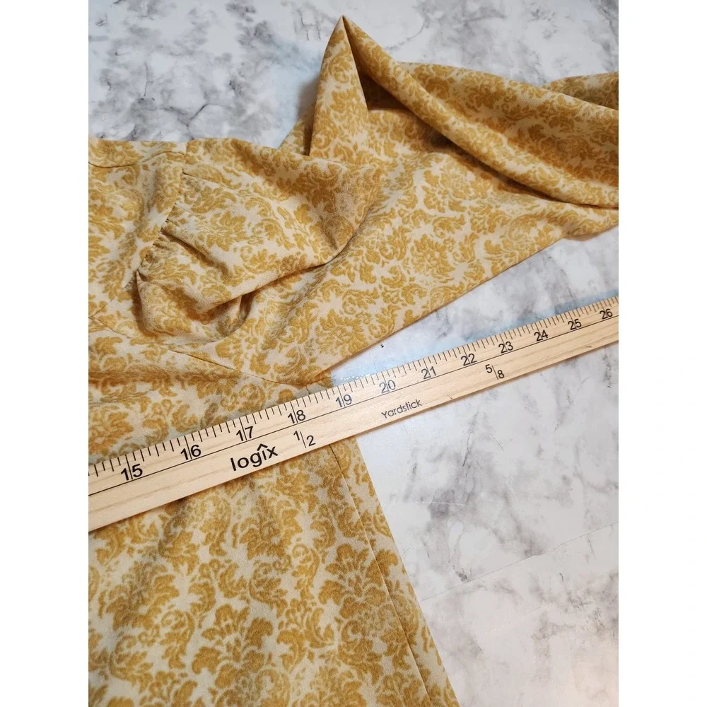 LOFT Size XS Yellow Damask Print Button Front Blouse Long Puff Sleeve Round Neck